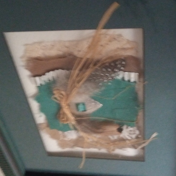 Joan Casey Unique Framed Feather/Heart Art - Picture 8 of 8